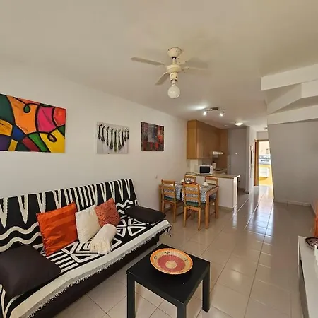 El Sol De Lolas Costa De Antigua